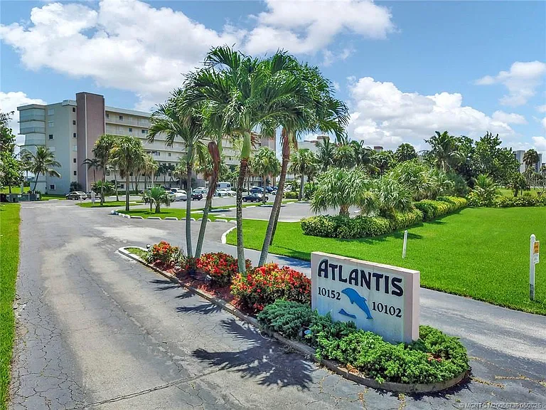 10102 S Ocean Dr #401A — Photo 26