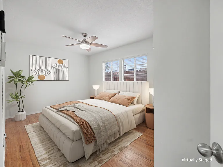1037 N Curson Ave #2 — Photo 20