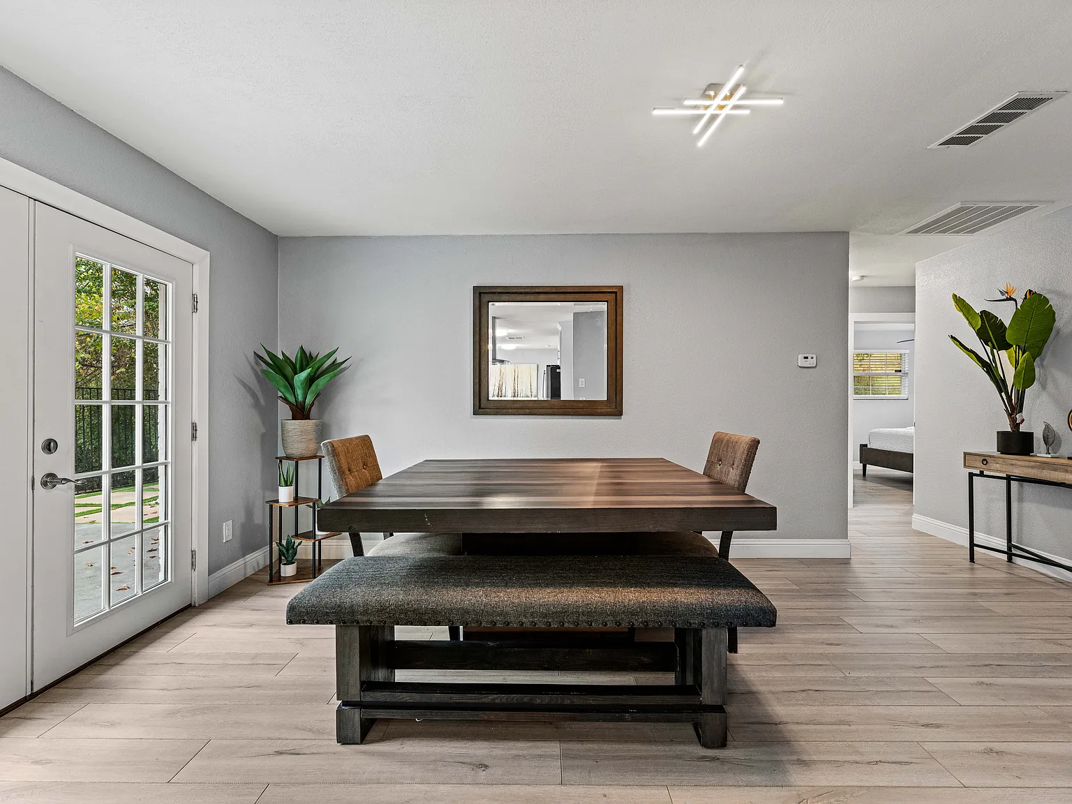 3 bed, 1554 sqft, $3,500 — Photo 3
