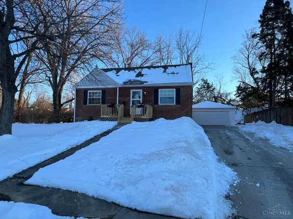 1519 Gardenwood Ct, Cincinnati, OH 45231
