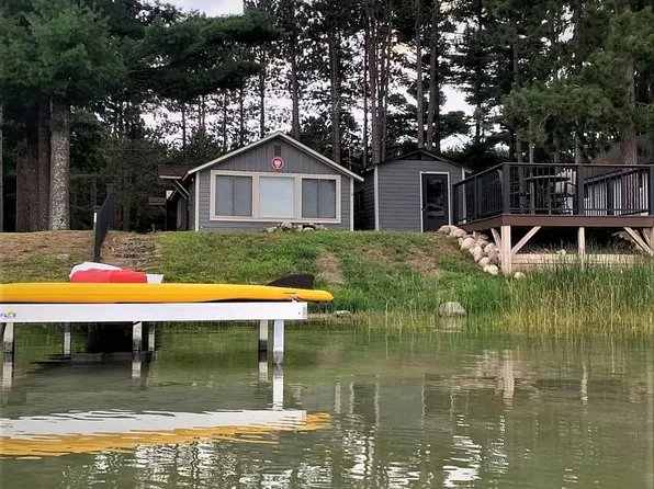 W6542 W Little Silver Lake Rd, Wild Rose, WI 54984