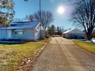 W5209 E Junction Rd, Jefferson, WI 53549
