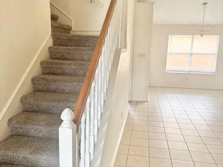 1506 Shalain Dr — Photo 6