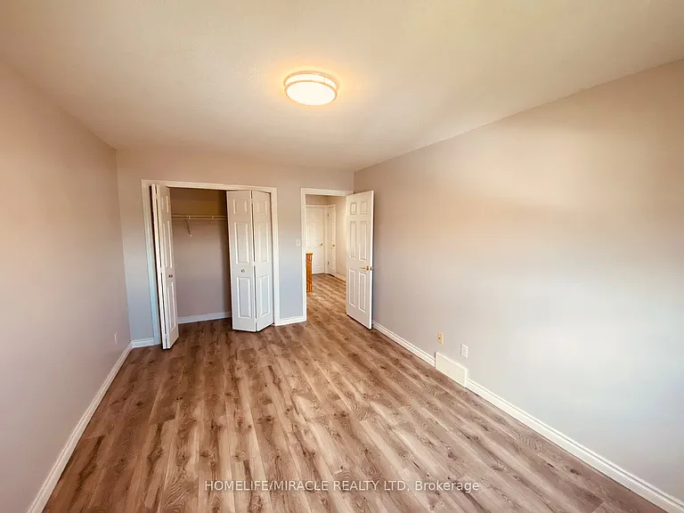 668 A Butternut Ave #MAIN — Photo 4