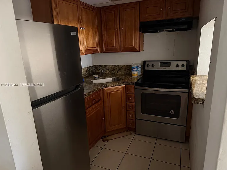 280 S Cypress Rd #310 — Photo 5