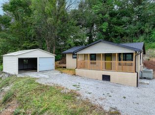 195 Island Ford Rd, Jacksboro, TN 37757