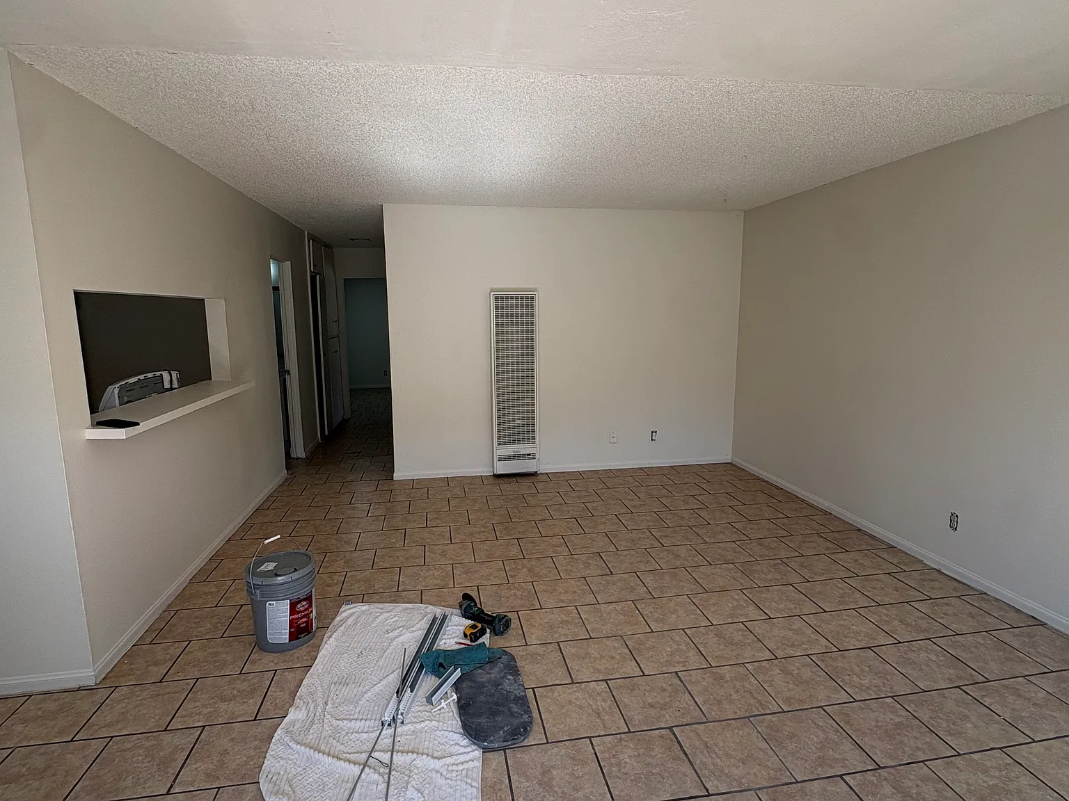 2 bed, $2,400 — Photo 2