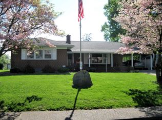 107 Tyree Blvd, Racine, OH 45771