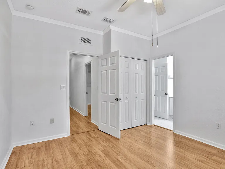 6527 Catalina Ln — Photo 21