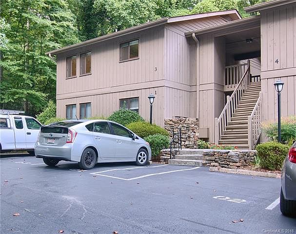 1st image of 53 Lake Dr #3
