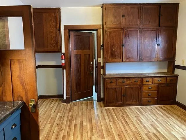 1013 E Gorham St #1 — Photo 3