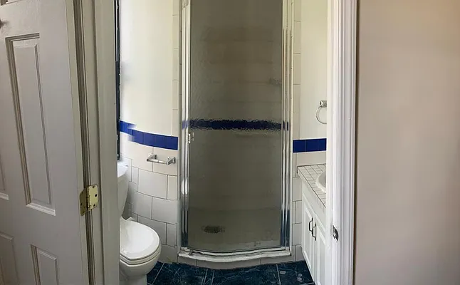 Rented by EZ Sell Realty | media 9