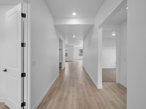 5th image of 369 Firerock Way #101