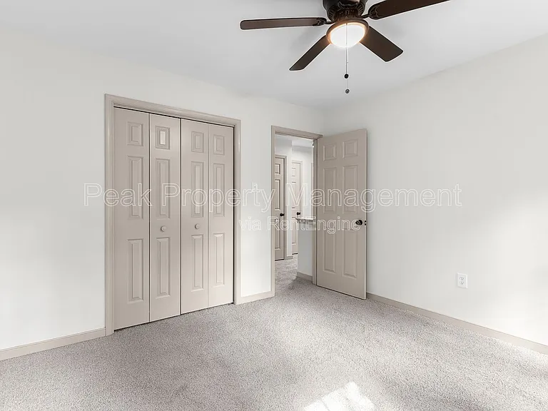 504 Winamack Ct — Photo 23