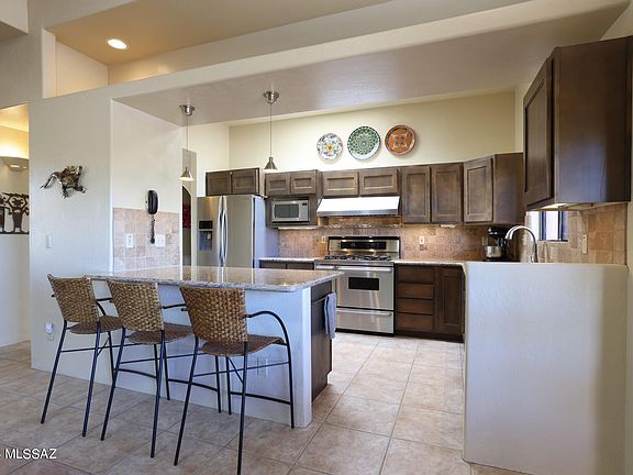 5th image of 8944 S Placita Gama