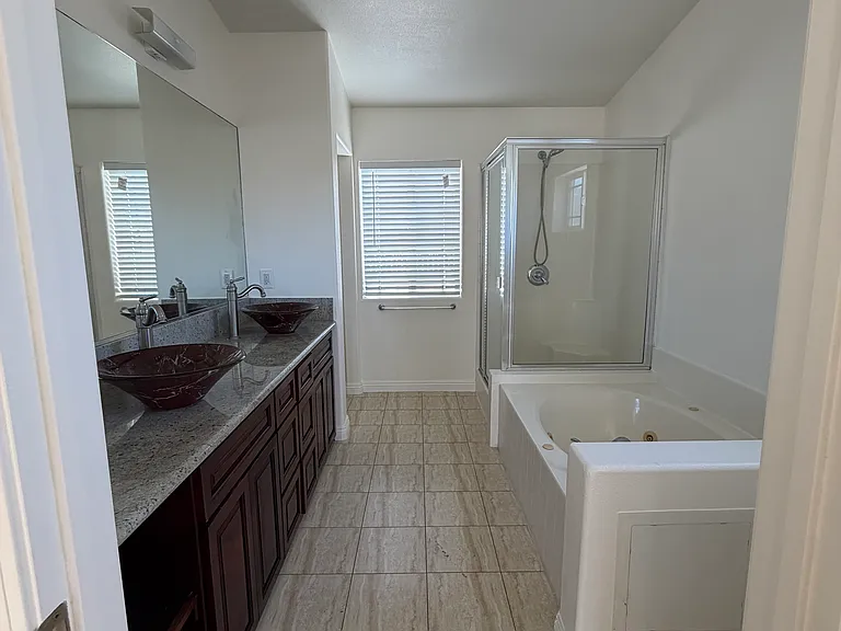 8260 Golden Cir — Photo 9