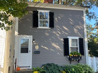 6 R Merritt St, Marblehead, MA 01945