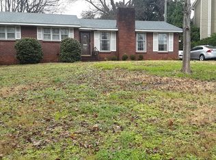 3440 Windsor Dr, Charlotte, NC 28209
