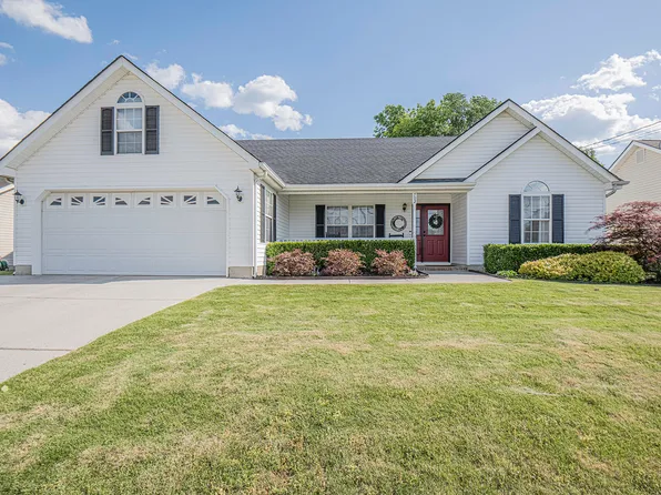 792 Colony Cir, Fort Oglethorpe, GA 30742