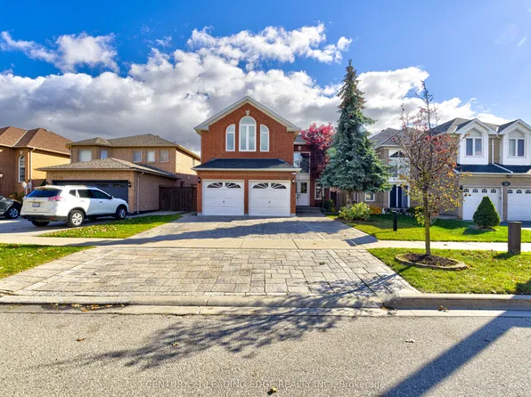 7282 Terragar Blvd, Mississauga, ON L5N 7L8