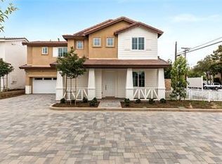 127 23rd St, Costa Mesa, CA 92627