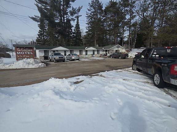 3rd image of 1816 N Abbe Rd
