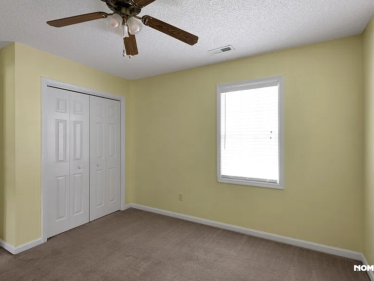 216 Stone Point Ln — Photo 26