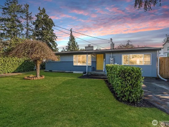 8809 Meadow Road SW, Lakewood, WA 98499