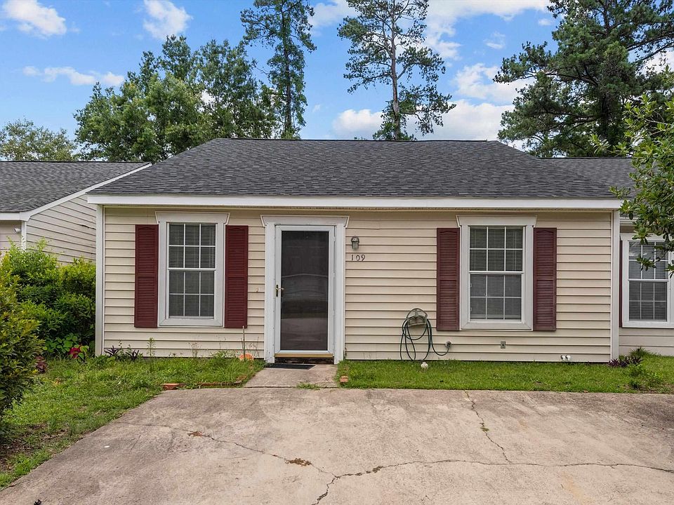 1st image of 109 Londonberry Cir