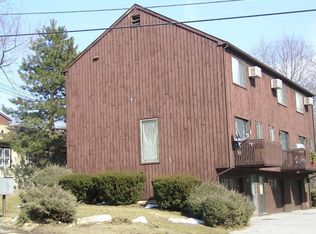 43 Lake Dr S, New Fairfield, CT 06812