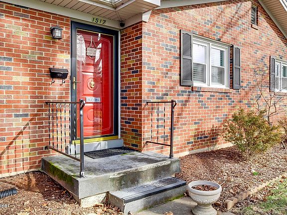 3rd image of 1517 Woodluck Ave