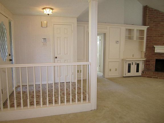 4th image of 15507 Monte Vista Dr
