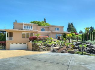 18134 Riviera Pl SW, Seattle, WA 98166