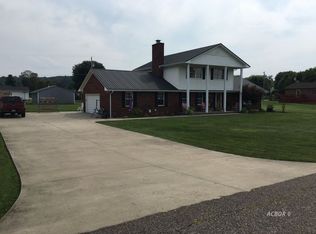 68 Porterbrook Ln, Gallipolis, OH 45631