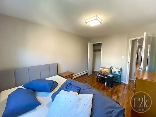 Rented by Realty 2000 Corp | media 41