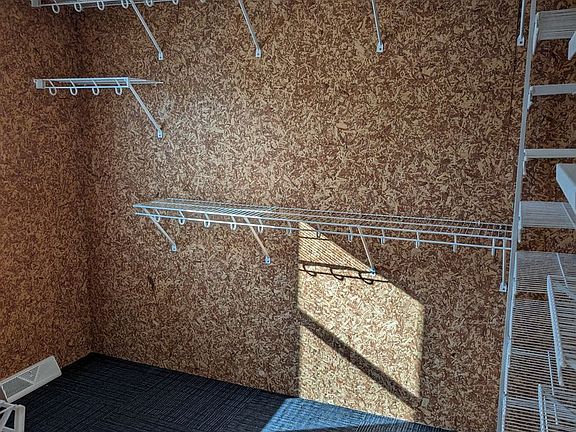 5th image of 318 W College St APT 1