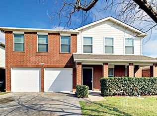 8532 Prairie Dawn Dr, Fort Worth, TX 76131