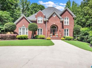 102 Windsor Ln, Pelham, AL 35124