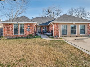 1258 Robin Hood Blvd, Mesquite, TX 75149