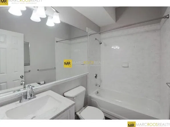 470 Massachusetts Ave #3, Boston, MA 02118