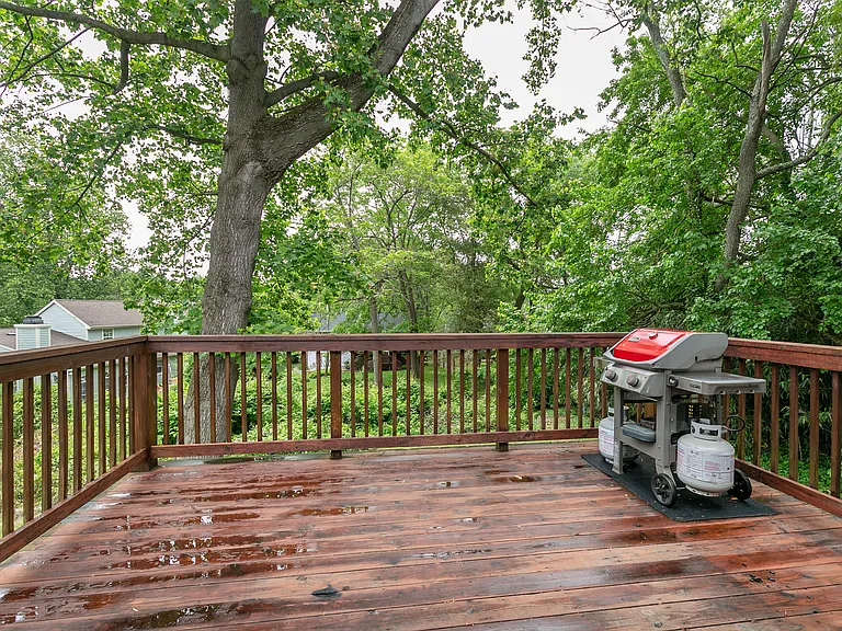2nd level Porch