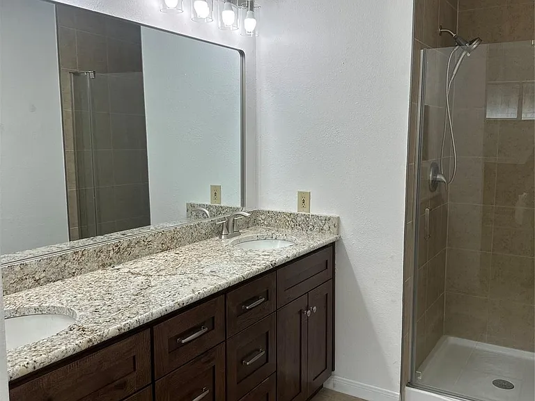 16506 Canario Dr — Photo 16