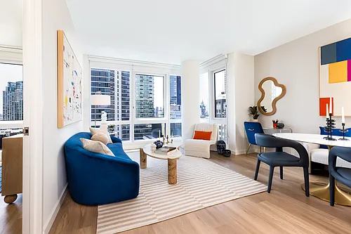 2701 Jackson Ave #23D Photo 1