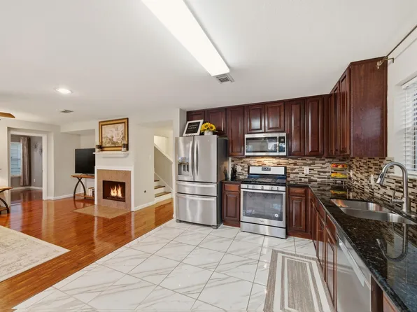 19630 Bold River Rd, Tomball, TX 77375