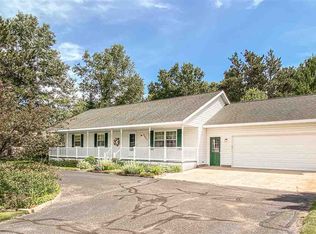 3601 Maple Dr, Plover, WI 54467