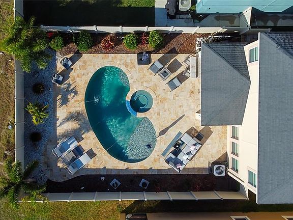 3rd image of 10141 Newminster Loop