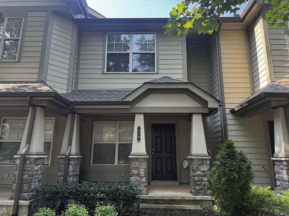 105 4th Ave #110