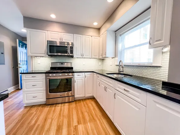 21 Jefferson St #1, Cambridge, MA 02141