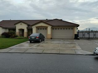9913 Willowbrook Rd, Riverside, CA 92509