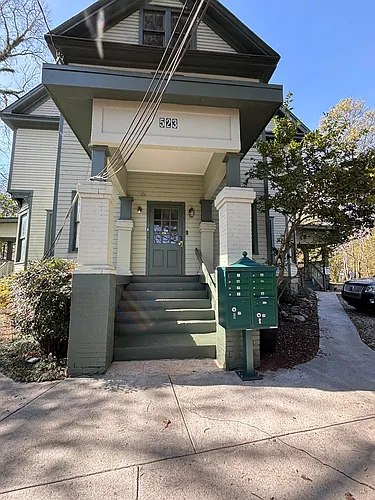 523 Holderness St SW #6 Photo 1